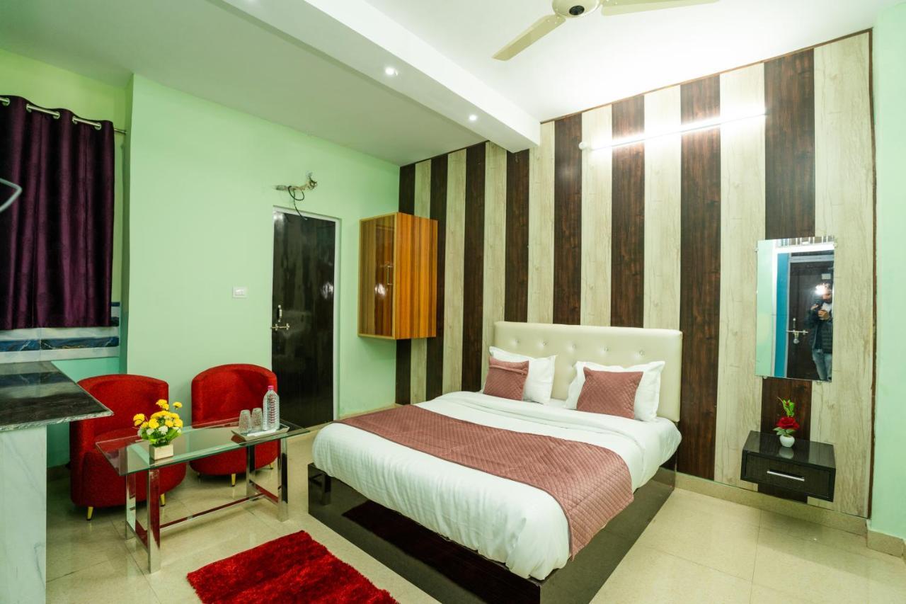 Ventex Inn Lucknow Extérieur photo